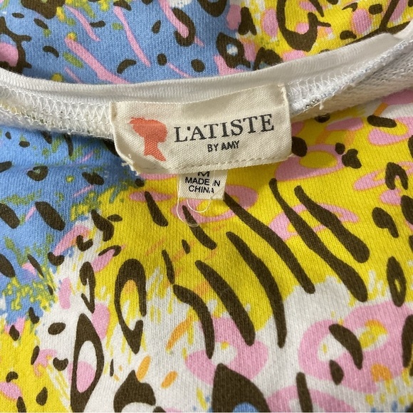 L’atiste Size M Tye Die Animal Print Sweater With Spiked Shoulders Slouchy - Picture 8 of 8